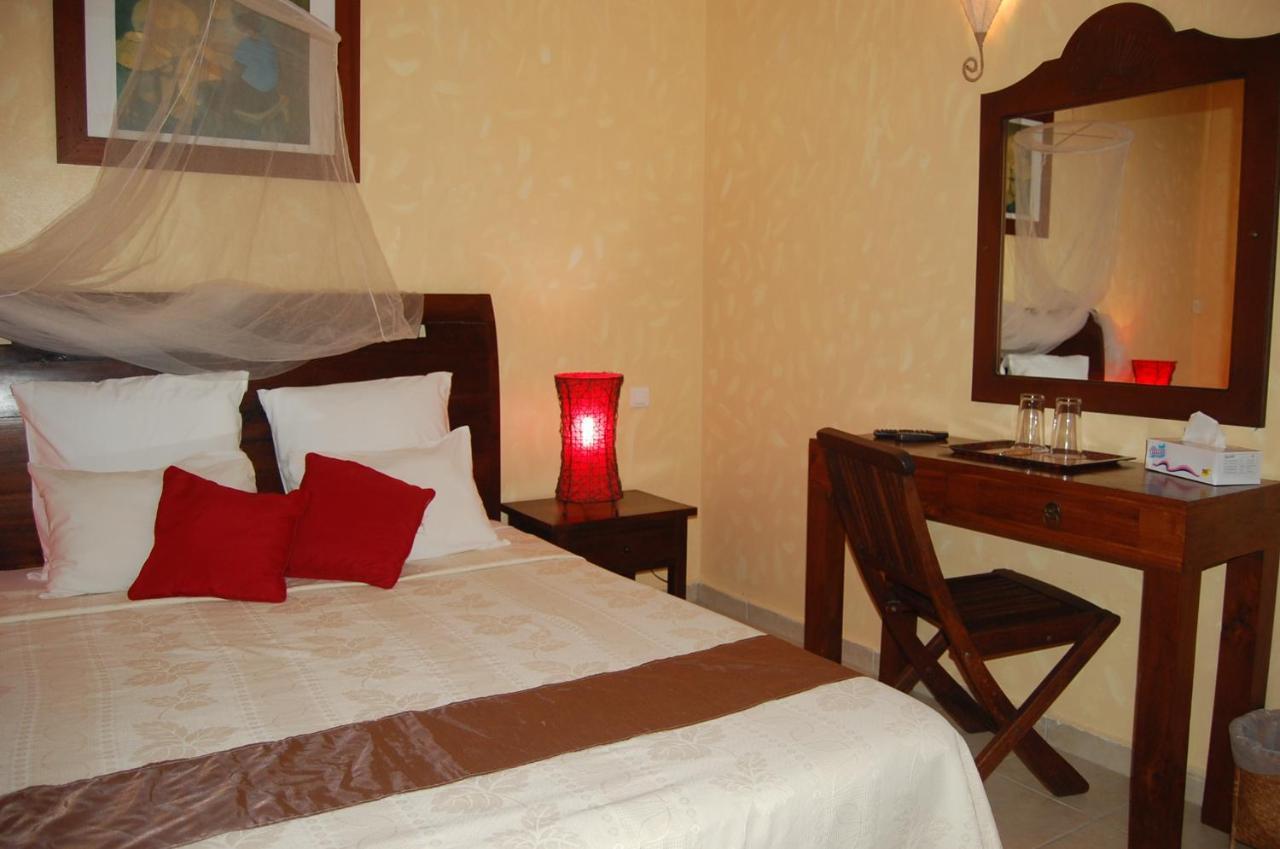 Le Diwali Hotel Sainte-Anne  Kültér fotó